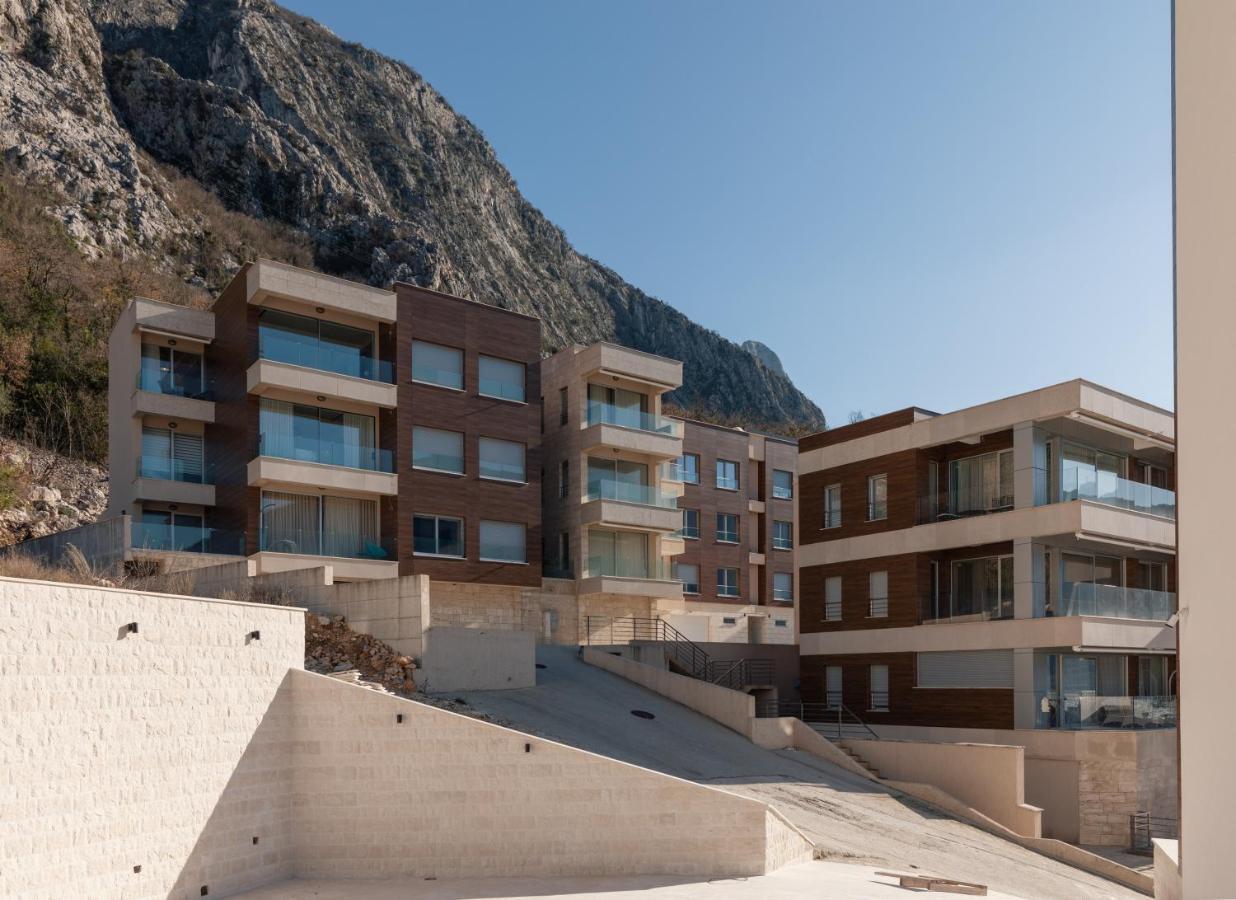 Bonintro Lux Apartment Kotor Exterior photo