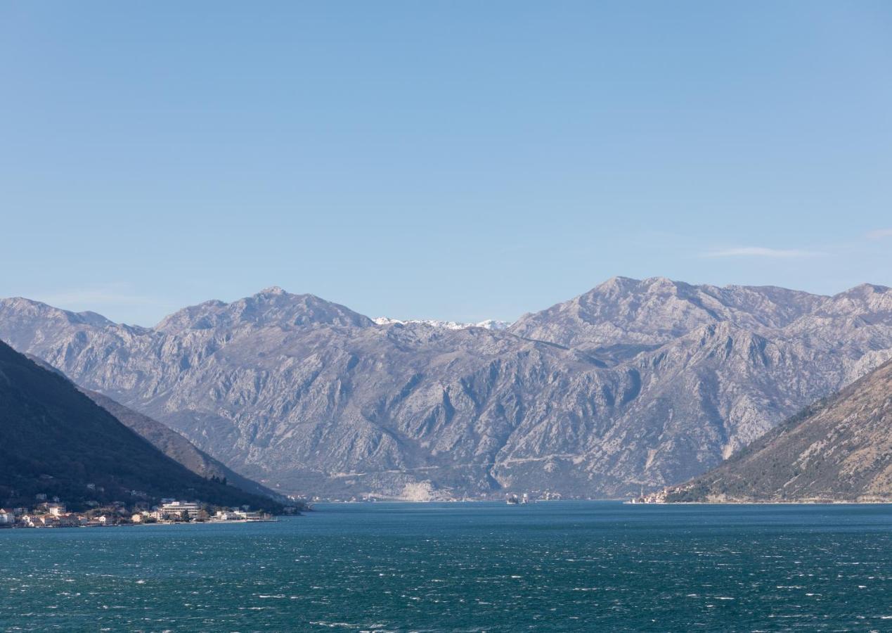 Bonintro Lux Apartment Kotor Exterior photo